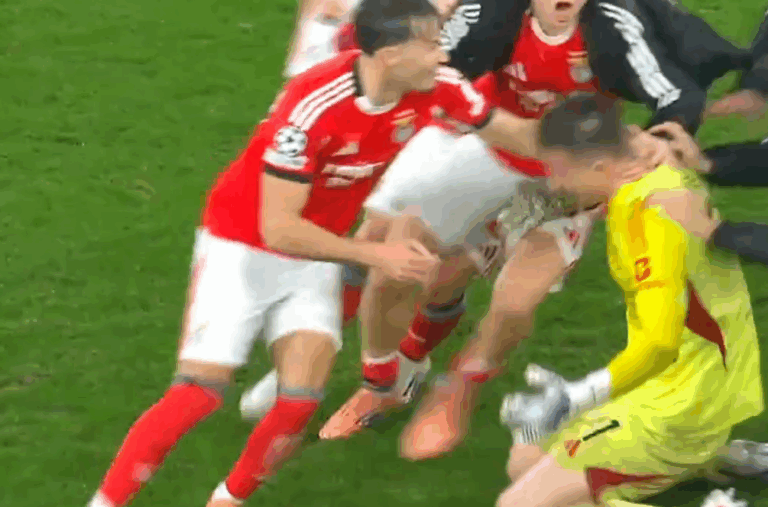 Gol bramkarza pogrążył Real Madryt i dał awans Benfice! To przejdzie do historii Ligi Mistrzów [WIDEO]