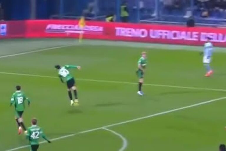 Wielki pech obrońcy! Niecodzienny samobój w Serie A [WIDEO]