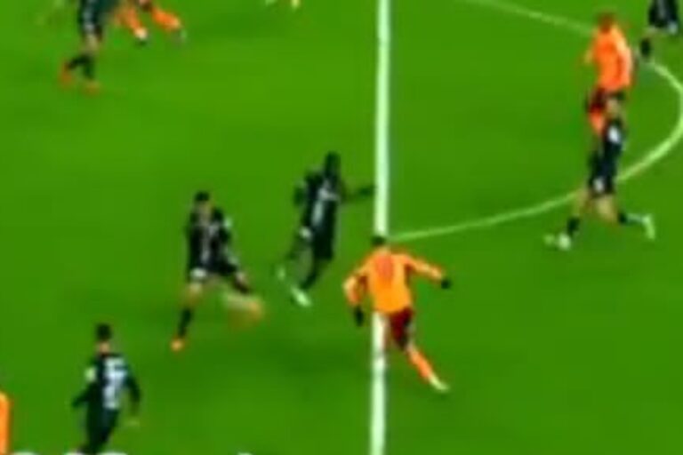 Była gwiazda Legii bohaterem! Gol w ostatnich minutach [WIDEO]