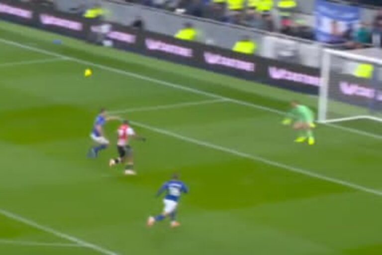 Największe objawienie sezonu Premier League! Strzelił hat-tricka i goni Haalanda [WIDEO]