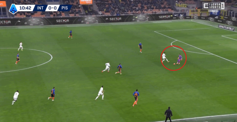 Co za błąd Sommera! Bramkarz wystawił piłkę rywalowi [WIDEO]