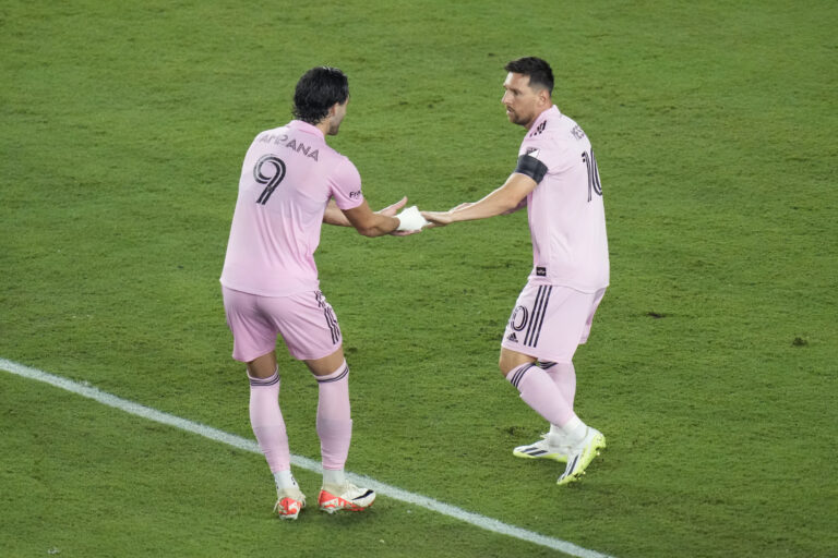 Jul 21, 2023; Fort Lauderdale, FL, USA; Inter Miami CF forward Lionel Messi (10) and forward Leonardo Campana (9) during the second half against Cruz Azul at DRV PNK Stadium. Mandatory Credit: John David Mercer-USA TODAY Sports/Sipa USA
2023.07.21 Miami
pilka nozna Leagues Cup
Inter Miami CF - Cruz Azul
Foto John David Mercer-USA TODAY Sports/SIPA USA/PressFocus

!!! POLAND ONLY !!!