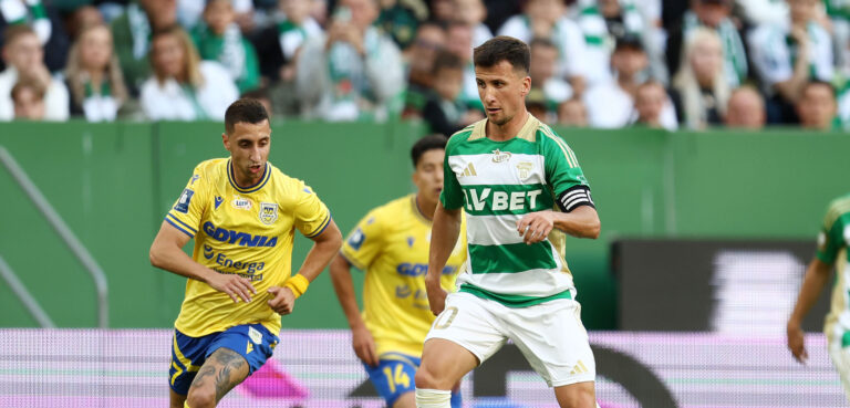 2025.08.24 Gdansk Pilka nozna PKO BP Ekstraklasa sezon 2025/2026 Lechia Gdansk - Arka Gdynia N/z Joao Oliveira Rifet Kapic Foto Piotr Matusewicz / PressFocus

2025.08.24 Gdansk
Football Polish PKO BP Ekstraklasa season 2025/2026 
Lechia Gdansk - Arka Gdynia 
Joao Oliveira Rifet Kapic 
Credit: Piotr Matusewicz / PressFocus