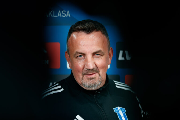 2025.08.25 Plock
Pilka nozna PKO Ekstraklasa sezon 2025/2026
Wisla Plock - KGHM Zaglebie Lubin
N/z Mariusz Misiura (Trener Head Coach)
Foto Tomasz Folta / PressFocus

2025.08.25 Plock
Football PKO Ekstraklasa season 2025/2026
Wisla Plock - KGHM Zaglebie Lubin
Mariusz Misiura (Trener Head Coach)
Credit: Tomasz Folta / PressFocus