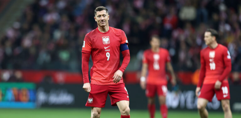 2025.11.14 Warszawa Eliminacje MS 2026, Mecz Polska - Holandia N/z Robert Lewandowski Foto Piotr Matusewicz / PressFocus

2025.11.14 Warszawa
Football European Qualifiers 2026
Poland - Netherlands
Robert Lewandowski 
Credit: Piotr Matusewicz / PressFocus