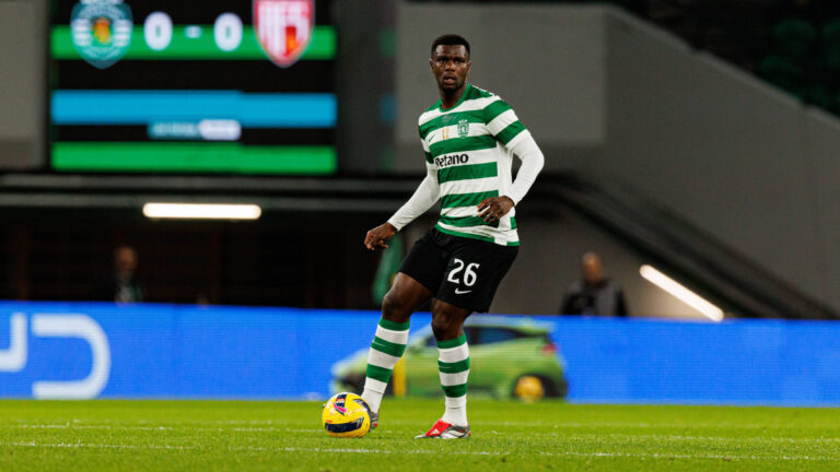 Ousmane Diomande seen during Liga Portugal game between teams of Sporting CP and AVS Futebol SAD at Estadio Jose Alvalade Maciej Rogowski/Ball Raw Images Lisbon Estadio Jose Alvalade Portugal Copyright: xMaciejxRogowskix maciejrogowski_sporting_afs_2526-163
2025.12.13 Lizbona
pilka nozna liga portugalska
sezon 2025/2026
Foto IMAGO/PressFocus

!!! POLAND ONLY !!!