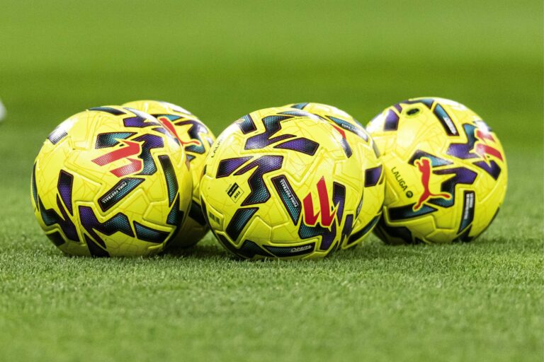 Spanish La Liga EA Sports soccer match Real Madrid vs Sevilla at Santiago Bernabeu stadium in Madrid, Spain. 20 December 2025 900/Cordon Press PUBLICATIONxNOTxINxFRAxESP 900/CordonxPress LOF - Real Madrid vs Sevilla
2025.12.20 Madryt
pilka nozna , liga hiszpanska
Real Madryt - Sevilla FC
Foto IMAGO/PressFocus

!!! POLAND ONLY !!!