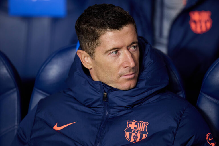 Real Sociedad v FC Barcelona, Barca - LaLiga EA Sports Robert Lewandowski of FC Barcelona looks on prior to the LaLiga EA Sports match between Real Sociedad and FC Barcelona at Anoeta on January 18, 2026, in San Sebastian, Spain. San Sebastian Anoeta Basque Country Spain RL_RSOvFCB_000019 Copyright: xRicardoxLarreinax
2026.01.18 San Sebastian
pilka nozna , liga hiszpanska
Real Sociedad San Sebastian - FC Barcelona
Foto IMAGO/PressFocus

!!! POLAND ONLY !!!