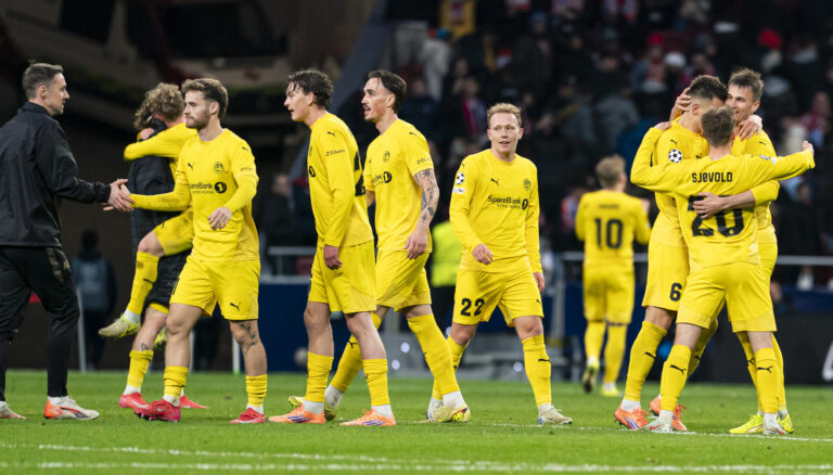 FK Bodo/Glimt's players celebrate the victory in Champions League 2025/2026, Round 8 match. January 28 ,2026.  (ALTERPHOTOS/Tomas Garrido)
2026.01.28 Madryt
Pilka nozna liga mistrzow
Atletico Madryt - FK Bodo/Glimt
Foto Alter Photos/Focus Images/MB Media/PressFocus

!!! POLAND ONLY !!!