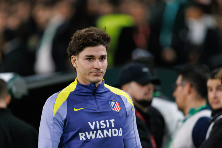 Julian Alvarez seen during Copa Del Rey quarterfinal game between teams of Real Betis Balompie and Atletico de Madrid Maciej Rogowski/Ball Raw Images Seville Estadio La Cartuja Spain Copyright: xMaciejxRogowskix maciejrogowski_betis_atletico_2526_ROG8452
2026.02.05 Sewilla
pilka nozna Puchar Krola
Real Betis Sewilla - Atletico Madryt
Foto IMAGO/PressFocus

!!! POLAND ONLY !!!