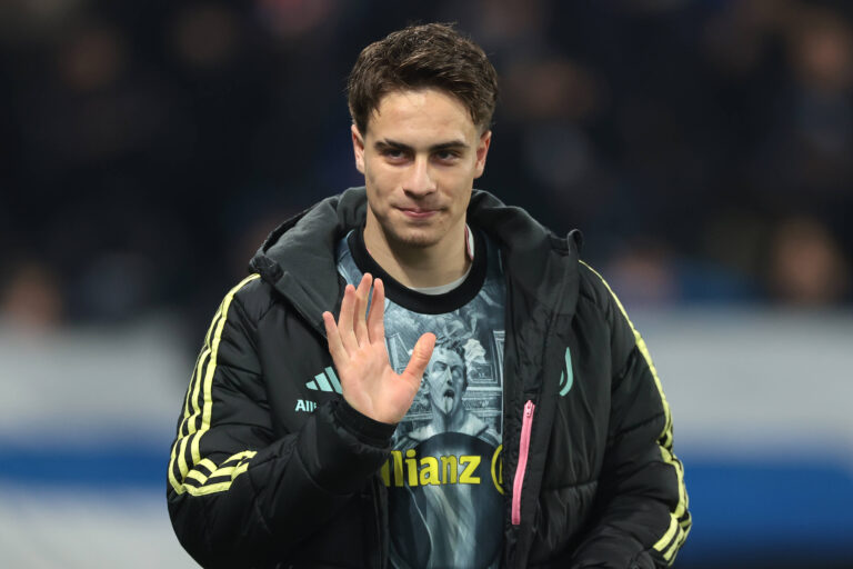 Bergamo, Italy, 5th February 2026. Kenan Yildiz of Juventus waves as he makes his way to the bench prior to kick off in the Atalanta vs Juventus Coppa Italia match at New Balance Arena, Bergamo. Picture credit should read: Jonathan Moscrop / Sportimage EDITORIAL USE ONLY. No use with unauthorised audio, video, data, fixture lists, club/league logos or live services. Online in-match use limited to 120 images, no video emulation. No use in betting, games or single club/league/player publications. SPI_017_ATALANTA_JUVE_CI_ SPI-4498-0017
2026.02.05 Bergamo
pilka nozna Puchar Wloch
Atalanta Bergamo - Juventus Turyn

Foto IMAGO/PressFocus

!!! POLAND ONLY !!!