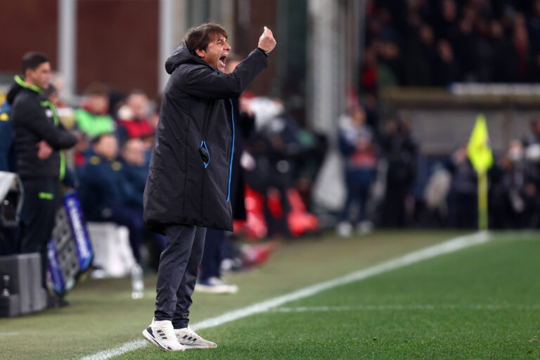 Genoa CFC vs SSC Napoli Antonio Conte, head coach of Ssc Napoli, gestures during the Serie A football match beetween Genoa CFC and SSC Napoli at Stadio Luigi Ferraris on February 7, 2026 in Genova, Italy . Genova Stadio Luigi Ferraris Italy Copyright: xMarcoxCanonierox
2026.02.07 Genua
pilka nozna Liga Wloska
Genoa CFC - SSC Napoli 
Foto IMAGO/PressFocus

!!! POLAND ONLY !!!
