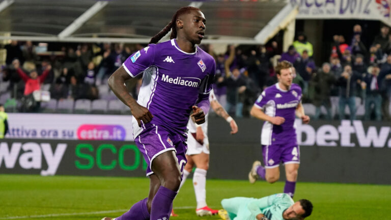 Fiorentina's Moise Kean celebrates after scoring the goal of 2-1 during the Serie A soccer match between Fiorentina and Fiorentina at the Artemio Franchi stadium in Florence, center of Italy - Saturday, February 07, 2026. Sport - Soccer (Photo by Marco Bucco/La Presse) (Photo by Marco Bucco/La Presse/Sipa USA)
2026.02.08 Florencja
pilka nozna liga wloska
ACF Fiorentina - Torino FC

Foto LaPresse/SIPA USA/PressFocus

!!! POLAND ONLY !!!