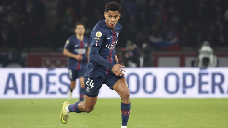 Senny Mayulu (PSG) - Photo :  Michael Baucher / Michael Baucher / Psnewz / SIPA /00321950_0067//Credit:PSNEWZ/SIPA/2602090027
2026.02.08 Paryz
pilka nozna liga francuska PSG
Paris Saint-Germain - Olympique Marsylia
Foto PSNEWZ/SIPA/PressFocus

!!! POLAND ONLY !!!