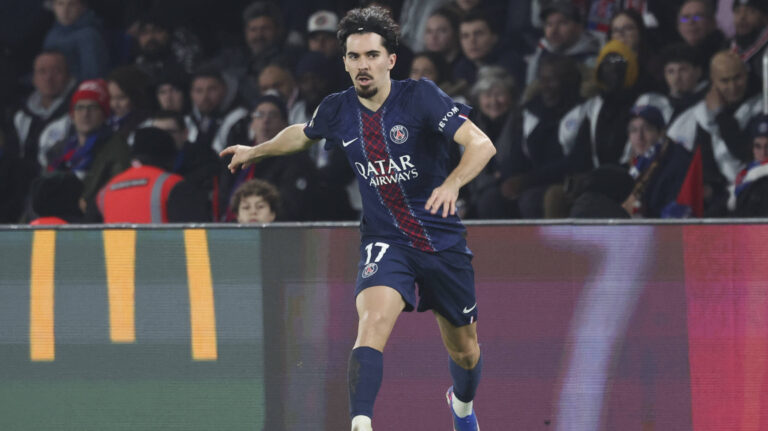 Vitinha (PSG) - Photo :  Michael Baucher / Michael Baucher / Psnewz / SIPA /00321950_0070//Credit:PSNEWZ/SIPA/2602090027
2026.02.08 Paryz
pilka nozna liga francuska PSG
Paris Saint-Germain - Olympique Marsylia
Foto PSNEWZ/SIPA/PressFocus

!!! POLAND ONLY !!!