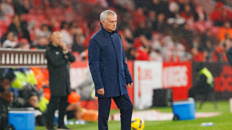 Jose Mourinho seen during Liga Portugal game between SL Benfica and Alverca FC Luis Loureiro/Ball Raw Images Lisbon Estadio da Luz Portugal Copyright: xLuisxLoureirox LuisLoureiro_Benfica_Alverca2526-74
2026.02.09 Lizbona
pilka nozna , liga portugalska
Benfica Lizbona - Alverca FC
Foto IMAGO/PressFocus

!!! POLAND ONLY !!!