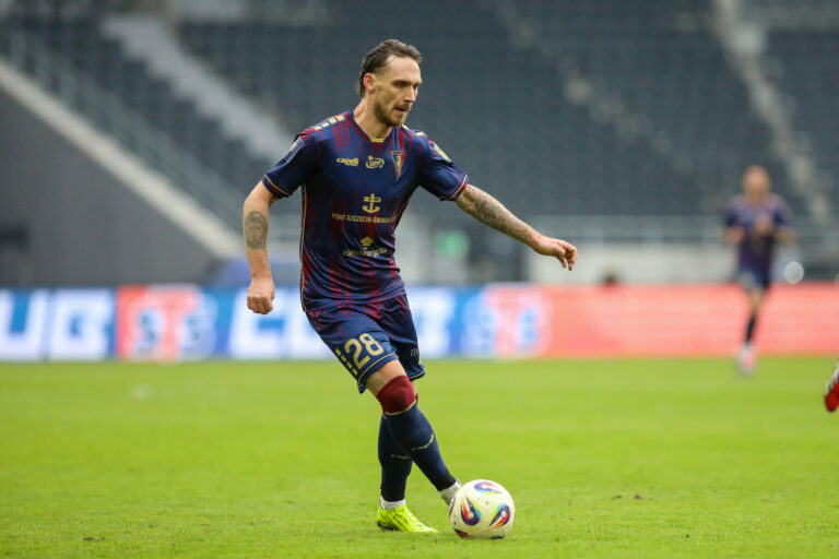 2026.02.08 Szczecin
pilka nozna PKO Ekstraklasa sezon 2025/2026
Pogon Szczecin - Termalika Bruk-Bet Nieciecza KS
N/z Linus Wahlqvist
Foto Kasia Dzierzynska / PressFocus

2026.02.08 Szczecin
Football - Polish PKO Ekstraklasa season 2025/2026
Pogon Szczecin - Termalika Bruk-Bet Nieciecza KS
Linus Wahlqvist
Credit: Kasia Dzierzynska / PressFocus