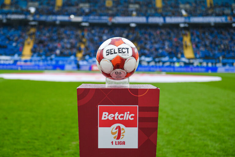 2026.02.08 Chorzow
Pilka nozna Pierwsza Liga Betclic 1 Liga Sezon 2025/2026
Ruch Chorzow - Slask Wroclaw
N/z pilka
Foto Marcin Bulanda / PressFocus

2026.02.08 Chorzow
Football Polish Betclic First I League Season 2025/2026
Ruch Chorzow - Slask Wroclaw
pilka
Credit: Marcin Bulanda / PressFocus