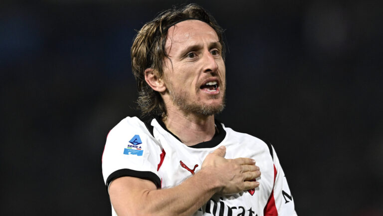 Mp Pisa 13/02/2026 - campionato di calcio serie A / Pisa-Milan / foto Matteo Papini/Image nella foto: esultanza gol Luka Modric PUBLICATIONxNOTxINxITA
2026.02.13 Piza
pilka nozna Liga wloska
Pisa SC - AC Milan
Foto IMAGO/PressFocus

!!! POLAND ONLY !!!