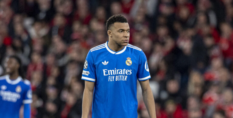 Kylian Mbappe 10 of Real Madrid CF looks on during the UEFA Champions League match between SL Benfica vs Real Madrid CF at Estadio do SL Benfica on February 17th,2026 (Photo by Joao Bravo/Sports Press Photo) (Photo by Joao Bravo/Sports Press Photo/Sipa USA)
2026.02.17 Lizbona
pilka nozna liga mistrzow
Benfica Lizbona - Real Madryt

Foto SPP/SIPA USA/PressFocus

!!! POLAND ONLY !!!