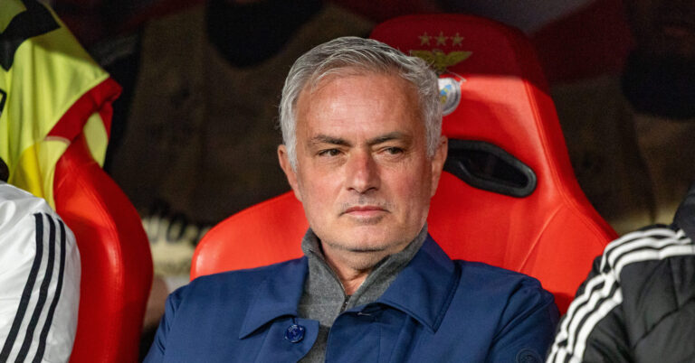 Jose Mourinho seen during Champions League play off game between SL Benfica and Real Madrid CF Maciej Rogowski/Ball Raw Images Lisbon Estadio da Luz Portugal Copyright: xMaciejxRogowskix ROG_BENvsRMA-56
2026.02.17 Lizbona
pilka nozna liga mistrzow
SL Benfica - Real Madryt
Foto IMAGO/PressFocus

!!! POLAND ONLY !!!