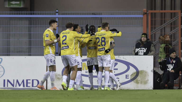 2026.02.20 Gliwice
Pilka nozna PKO Ekstraklasa sezon 2025/2026
Piast Gliwice - Motor Lublin
N/z Mbaye Ndiaye radosc gol
Foto Mateusz Sobczak / PressFocus

2026.02.20 Gliwice
Football Polish League PKO Ekstraklasa season 2025/2026
Piast Gliwice - Motor Lublin
Mbaye Ndiaye radosc gol
Credit: Mateusz Sobczak / PressFocus