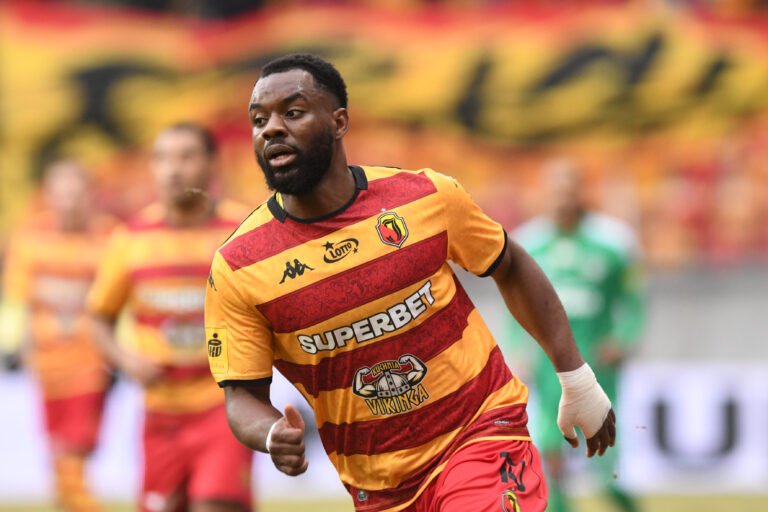 2026.02.22 Bialystok Pilka nozna PKO Ekstraklasa sezon 2025/2026 22. kolejka rozgrywek Jagiellonia Bialystok (zolto-czerwone) - Radomiak Radom N/z Afimico Pululu Foto Michal Kosc / PressFocus 
2026.02.22 Bialystok Bialystok Football Polish PKO Ekstraklasa season 2025/2026 Jagiellonia Bialystok - Radomiak Radom Credit Michal Kosc / PressFocus