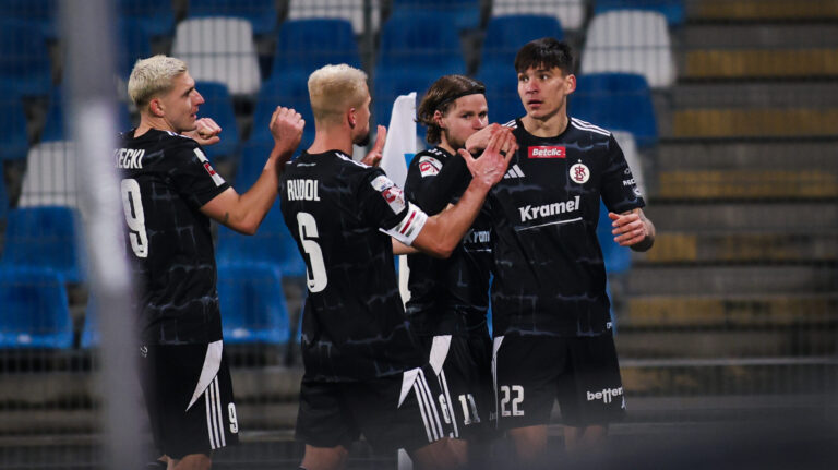 2026.02.23 Mielec
Pilka nozna Betclic 1 Liga Sezon 2025/2026
Stal Mielec - LKS Lodz
N/z gol bramka radosc Artur Craciun
Foto Marta Badowska / PressFocus

2026.02.23 Mielec
Football Polish Betclic 1 League 2025/2026
gol bramka radosc Artur Craciun
Credit: Marta Badowska / PressFocus