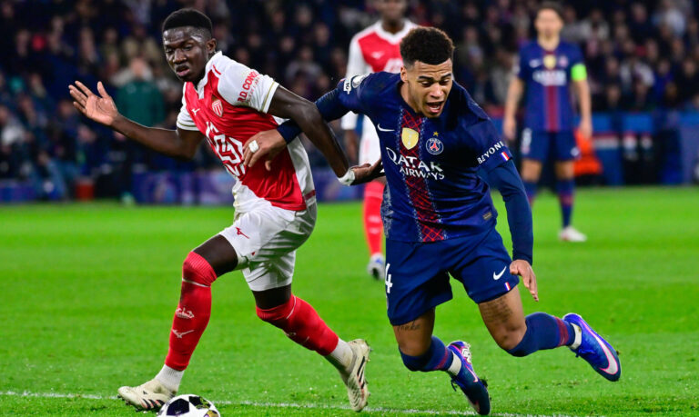 Lamine Camara ( 15 - Monaco ) and Desire Doue ( 14 - PSG ) during the UEFA Champions League match between Paris Saint Germain and AS Monaco at Parc Des Princes on February 25 , 2026 in Paris, France. ( Photo by Federico Pestellini / PsnewZ ) - Photo :  Federico Pestellini / Federico Pestellini / Psnewz / SIPA /00322822_0029//Credit:PSNEWZ/SIPA/2602252217
2026.02.25 Paryz
pilka nozna liga mistrzow
PSG - AS Monaco

Foto PSNEWZ/SIPA/PressFocus

!!! POLAND ONLY !!!