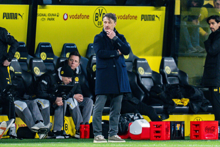28.02.2026, Borussia Dortmund vs. FC Bayern Munchen, 1. Bundesliga, 24. Spieltag Niko Kovac Borussia Dortmund, Trainer Wichtiger Hinweis: Gemaess den Vorgaben der DFL Deutsche Fussball Liga bzw. des DFB Deutscher Fussball-Bund ist es untersagt, in dem Stadion und/oder vom Spiel angefertigte Fotoaufnahmen in Form von Sequenzbildern und/oder videoaehnlichen Fotostrecken zu verwerten *** 28 02 2026, Borussia Dortmund vs FC Bayern Munich, 1 Bundesliga, 24 Matchday Niko Kovac Borussia Dortmund, Coach Important note According to the regulations of the DFL German Football League or the DFB German Football Association, it is prohibited to use photographs taken in the stadium and or of the match in the form of sequential images and or video-like photo series Copyright: xBahhoxKarax
2026.02.28 Dortmund
pilka nozna liga niemiecka
Borussia Dortmund - Bayern Monachium

Foto IMAGO/PressFocus

!!! POLAND ONLY !!!
