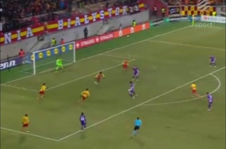 Sławomir Abramowicz ratuje Jagiellonię! Wyśmienita interwencja bramkarza [WIDEO]