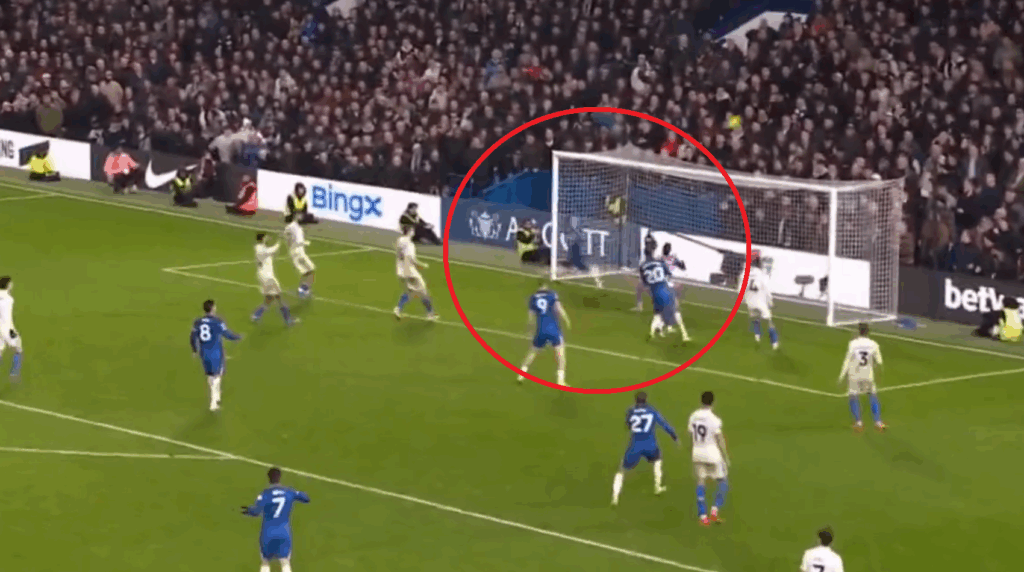 Pudło sezonu w Premier League? Potężny kiks Cole’a Palmera [WIDEO]