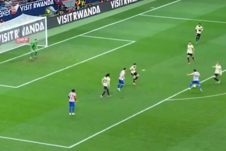 Barcelona na łopatkach! Co za demolka [WIDEO]