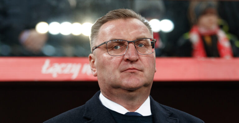 2022.11.16 Warszawa
Pilka nozna Reprezentacja
Mecz towarzyski 
Polska - Chile
N/z Czeslaw Michniewicz (Trener Head Coach)
Foto Tomasz Folta / PressFocus

2022.11.16
Wroclaw Football, Friendly Game
Poland - Chile
Czeslaw Michniewicz (Trener Head Coach)
Credit: Tomasz Folta / PressFocus