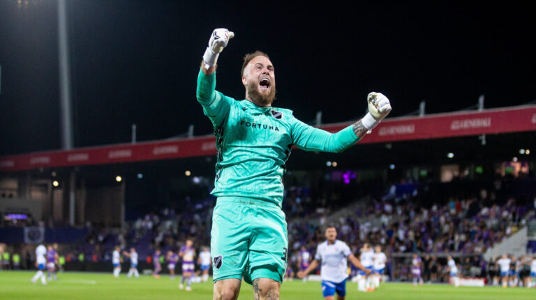 AUSTRIA VIENNA - BANIK OSTRAVA Dominik Holec of Banik celebrates during third qualifying round of UEFA Conference league football match between FK Austria Vienna and FC Banik Ostrava. Vienna, Austria, August 14, 2025. Photo by Branislav Racko Copyright: xx _BRR6824
2025.08.14 Wieden
pilka nozna , Liga Konferencji
FK Austria Wieden - FC Banik Ostrawa
Foto IMAGO/PressFocus

!!! POLAND ONLY !!!