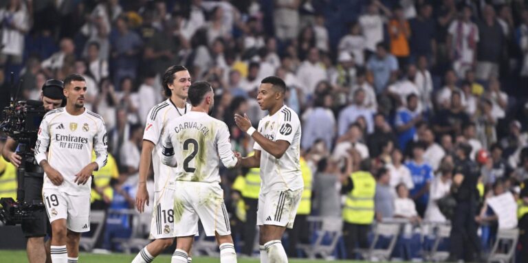 carreras alvaro carvajal daniel mbappe lottin kylian FOOT LIGA 2025 REAL MADRID-OSASUNA 1-0 STADE SANTIAGO BERNABEU MADRID ESPAGNE 19/08/2025 MANTEY STEPHANE ceballos dani 19 MADRID STADE SANTIAGO BERNABEU Espagne GermanyxJapanxUKxFrancexBelgiumxOUT PUBLICATIONxNOTxINxGERxFRAxBELxUKxJPN Copyright: xMANTEYxSTEPHANEx
2025.08.19 Madryt
pilka nozna liga hiszpanska
Real Madryt - Osasuna Pampeluna
Foto IMAGO/PressFocus

!!! POLAND ONLY !!!