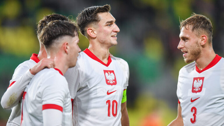 2025.10.10 Katowice
Pilka nozna Reprezentacja Polski U21 Eliminacje Mistrzostw Europy U-21 Sezon 2025/2026
Polska - Czarnogora
N/z Oskar Pietuszewski, Tomasz Pienko, Michal Gurgul, radosc, radosc po bramce, radosc po golu
Foto Marcin Bulanda / PressFocus

2025.10.10 Katowice
Football Polish National Team U21 UEFA EURO 2027 Qualifying Season 2025/2026
Polska - Czarnogora
Oskar Pietuszewski, Tomasz Pienko, Michal Gurgul, radosc, radosc po bramce, radosc po golu
Credit: Marcin Bulanda / PressFocus