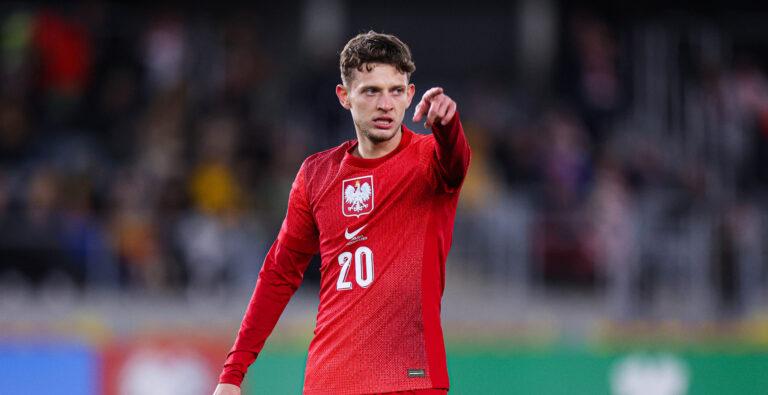 2025.10.12 Kowno
Pilka nozna Kwalifikacje Mistrzostw Swiata 2026
Litwa - Polska
N/z Sebastian Szymanski
Foto Pawel Andrachiewicz / PressFocus

2025.10.12 Kaunas
Football - FIFA World Cup 2026 Qualifying round
Press conference and training before Lithuania - Poland
Sebastian Szymanski
Credit: Pawel Andrachiewicz / PressFocus