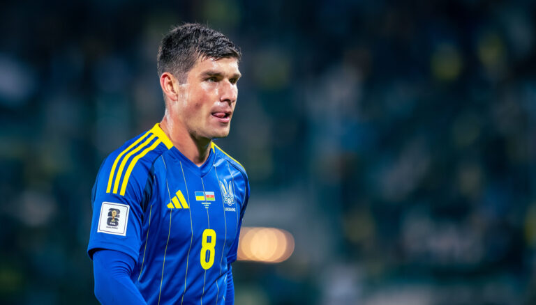 2025.10.14 Krakow
pilka nozna Kwalifikacje Mistrzostw Swiata 2026
Ukraina - Azerbejdzan
N/z Ruslan Malinovskyi
Foto Gleb Soboliev / PressFocus

2025.10.14 Krakow
Football - FIFA World Cup 2026 Qualifying round
Ukraine - Azerbaijan
Ruslan Malinovskyi
Credit: Gleb Soboliev / PressFocus