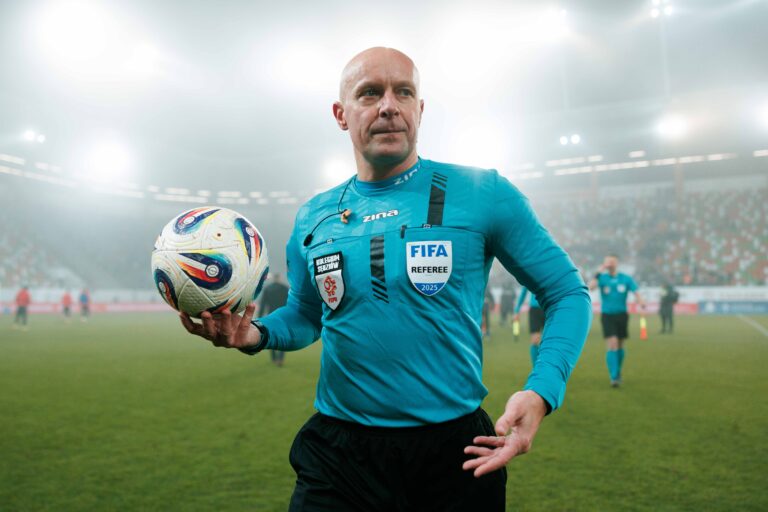 2025.11.30 Lubin
Pilka nozna PKO Ekstraklasa sezon 2025/2026
KGHM Zaglebie Lubin - Jagiellonia Bialystok
N/z Szymon Marciniak (Sedzia Referee)
Foto Tomasz Folta / PressFocus

2025.11.30 Lubin
Football PKO Ekstraklasa season 2025/2026
KGHM Zaglebie Lubin - Jagiellonia Bialystok
Szymon Marciniak (Sedzia Referee)
Credit: Tomasz Folta / PressFocus