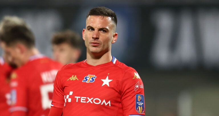 2025.12.04 Bydgoszcz Pilka Nozna 1/8 finalu STS Pucharu Polski sezon 2025/2026 Mecz Zawisza Bydgoszcz - Wisla Krakow N/z Angel Rodado Foto Piotr Matusewicz / PressFocus

2025.12.04 Bydgoszcz
Football Polish Cup season 2025/2026
Zawisza Bydgoszcz - Wisla Krakow
Angel Rodado
Credit: Piotr Matusewicz / PressFocus