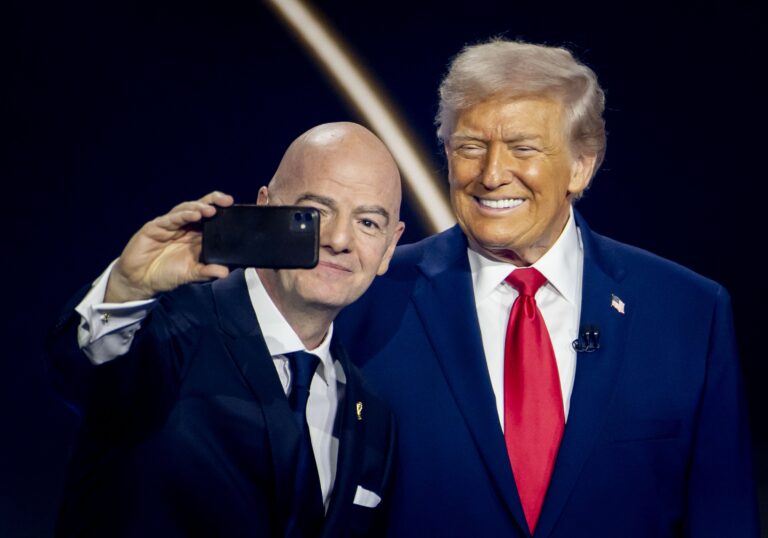12/5/2025 - WASHINGTON - FIFA President Gianni Infantino takes a selfie with President Donald Trump during the draw for the 2026 World Cup in the United States. ANP KOEN VAN WEEL /ANP/Sipa USA
2025.12.05 Waszyngton
pilka nozna losowanie grup Mistrzostwa Swiata USA Meksyk 2026
 World Cup draw 
Foto ANP/SIPA USA/PressFocus

!!! POLAND ONLY !!!