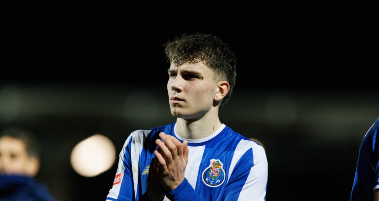 Oskar Pietuszewski seen during Liga Portugal game between Casa Pia AC and FC Porto Maciej Rogowski/ Ball Raw Images Rio Maior Estadio Municipal Rio Maior Portugal Copyright: xMaciejxRogowskix maciejrogowski_casapia_fcporto_2526-1158
2026.02.02 Rio Maior
pilka nozna , liga portugalska
Casa Pia AC - FC Porto
Foto IMAGO/PressFocus

!!! POLAND ONLY !!!