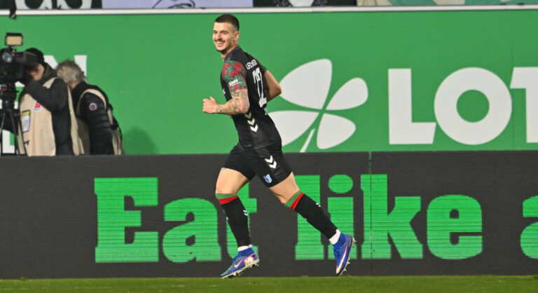 06.02.2026 - Fussball - Saison 2025 2026 - 2. Fussball - Bundesliga - 21. Spieltag: SpVgg Greuther Furth SGF  Kleeblatt  - 1. FC Magdeburg FCM - Sportfoto Zink/ - xwoxzix - DFL regulations prohibit any use of photographs as image sequences and/or quasi-video - only for editorial use - Torjubel Jubel Freude Nach Treffer Tor Torschuss zum 1:5 durch Mateusz Zukowski 22, 1. FC Magdeburg FCM  - *** 06 02 2026 Soccer Season 2025 2026 2 Soccer Bundesliga 21 Matchday SpVgg Greuther Furth SGF Kleeblatt 1 FC Magdeburg FCM Sportfoto Zink xwoxzix DFL regulations prohibit any use of photographs as image sequences and or quasi video only for editorial use Torjubel Jubel Freude Nach Treffer Torschuss zum 1 5 durch Mateusz Zukowski 22, 1 FC Magdeburg FCM
2026.02.06 Fuerth
pilka nozna , 2. liga niemiecka
SpVgg Greuther Fuerth - 1. FC Magdeburg
Foto IMAGO/PressFocus

!!! POLAND ONLY !!!