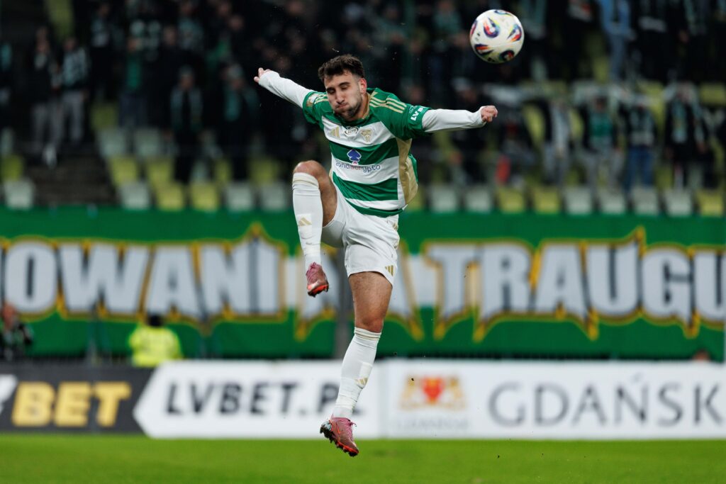 2026.02.23 Gdansk
Pilka nozna PKO Ekstraklasa sezon 2025/2026
Lechia Gdansk - KGHM Zaglebie Lubin
N/z Aleksander Cirkovic
Foto Tomasz Folta / PressFocus

2026.02.23 Gdansk
Football PKO Ekstraklasa season 2025/2026
Lechia Gdansk - KGHM Zaglebie Lubin
Aleksander Cirkovic
Credit: Tomasz Folta / PressFocus