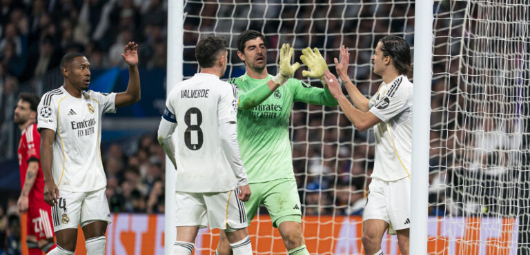 Real Madrid CF's David Alaba, Federico Valverde, Thibaut Courtois and Alvaro Carreras celebrate during Champions League 2025/2026, KO Play-Offs 2nd leg match. February 25, 2026. (ALTERPHOTOS/Tomas Garrido)
2026.02.25 Madryt
pilka nozna liga mistrzow
Real Madryt - Benfica Lizbona

Foto Alter Photos/SIPA USA/PressFocus

!!! POLAND ONLY !!!