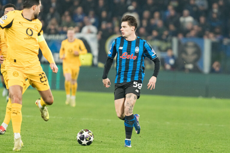 Nicola Zalewski seen during Champions League knock out play off game between teams of Atalanta Bergamo and Borussia Dortmund BVB Kazimierz Koper /Ball Raw Images Bergamo Estadio Atleti Azzurri d Italia Italy Copyright: xKazimierzxKoperx kazimierzkoper_atalanta_borussia_2526FTR05724
2026.02.25 Bergamo
pilka nozna , liga mistrzow
Atalanta Bergamo - Borussia Dortmund
Foto IMAGO/PressFocus

!!! POLAND ONLY !!!