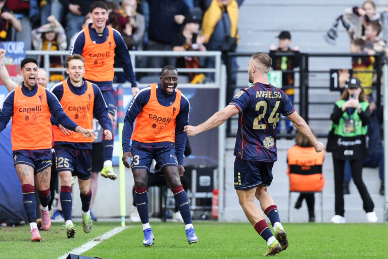 2026.02.28 Szczecin Stadion im. Floriana Krygiera
pilka nozna PKO Ekstraklasa sezon 2025/2026
Pogon Szczecin - Widzew Lodz
N/z gol radosc Karol Angielski
Foto Szymon Gorski / PressFocus

2026.02.28 Szczecin Stadion im. Floriana Krygiera
football Polish PKO Ekstraklasa season 2025/2026
Pogon Szczecin - Widzew Lodz
gol radosc Karol Angielski
Credit: Szymon Gorski / PressFocus