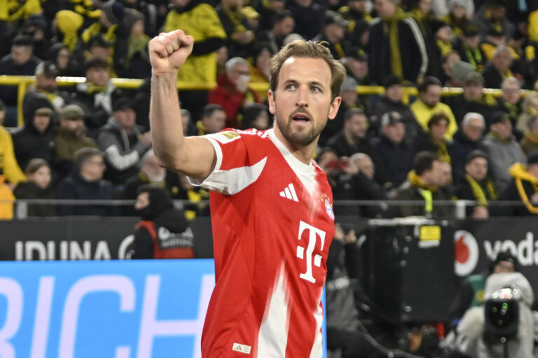 Harry Kane Muenchen 9 jubelt nach dem Tor zum 1:2 28.02.2026  Fussball  Borussia Dortmund vs FC Bayern Muenchen , Signal Iduna Park, Dortmund, DFB/DFL REGULATIONS PROHIBIT ANY USE OF PHOTOGRAPHS AS IMAGE SEQUENCES AND/OR QUASI-VIDEO *** Harry Kane Muenchen 9 cheers after scoring 1 2 28 02 2026  Football  Borussia Dortmund vs FC Bayern Muenchen , Signal Iduna Park, Dortmund, DFB DFL REGULATIONS PROHIBIT ANY USE OF PHOTOGRAPHS AS IMAGE SEQUENCES AND OR QUASI VIDEO Copyright: xpepphotox/xHorstxMauelshagenx pep00321, pep_20260228_hm_294885
2026.02.28 Dortmund
pilka nozna liga niemiecka
Borussia Dortmund - Bayern Monachium

Foto IMAGO/PressFocus

!!! POLAND ONLY !!!