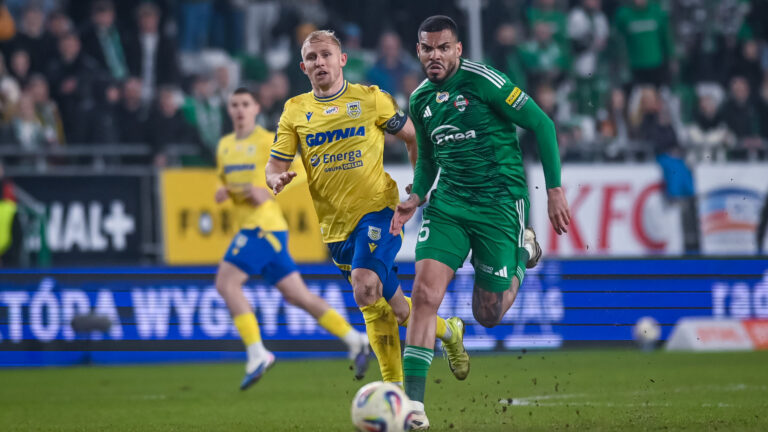 2026.03.05 Radom PKO Ekstraklasa Sezon 2025/2026 Radomiak Radom - Arka Gdynia

N/z Dawid Gojny Maurides

Foto Kacper Pacocha / PressFocus 

2025.03.05 Radom Football Polish Ekstraklasa Season 2025/2026 Radomiak Radom - Arka Gdynia

Credit: Kacper Pacocha / PressFocus